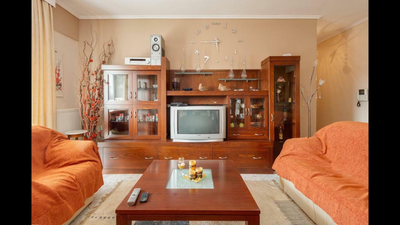 Third Floor Lux Apartment With Nice View Thessaloniki Exterior photo