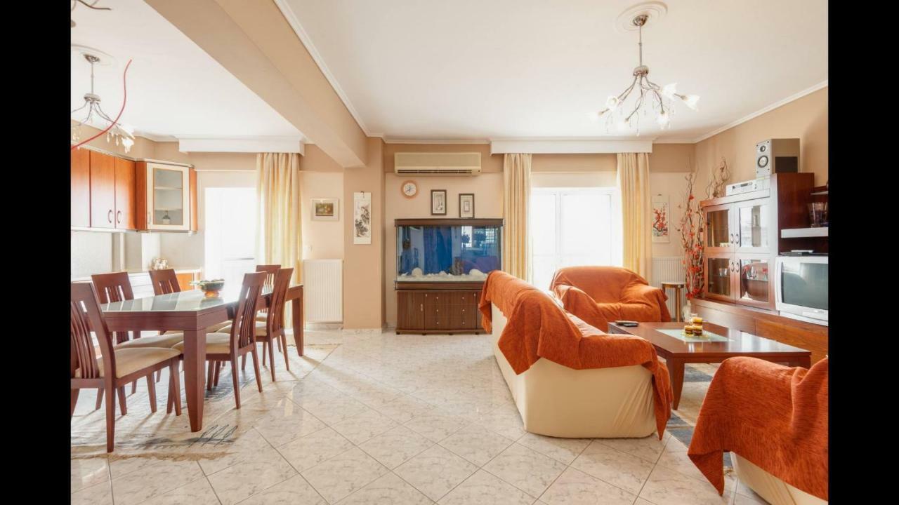 Third Floor Lux Apartment With Nice View Thessaloniki Exterior photo